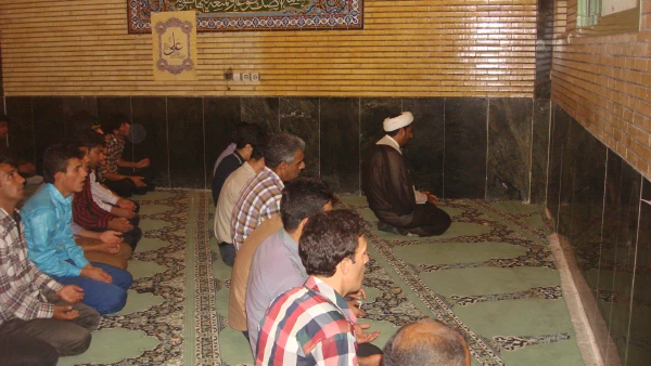 در هفته آموزش و گرامیداشت معلم اردوی تفریحی و فرهنگی به منطقه گردشگری آب گرم گنو