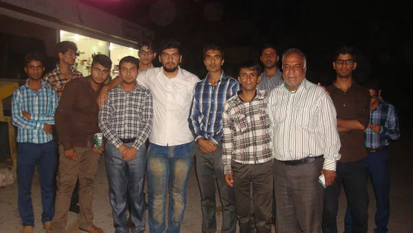 در هفته آموزش و گرامیداشت معلم اردوی تفریحی و فرهنگی به منطقه گردشگری آب گرم گنو