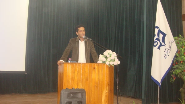 دکتر ضیایی سرپرست پردیس شهید بهشتی درمراسم گرامیداشت هفته آموزش و مقام معلم در پردیس شهید بهشتی