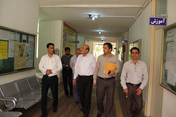 نشست صمیمی رئیس مجمع خیرین مدرسه ساز و آموزش عالی هرمزگان به اتفاق نماینده اداره کل نوسازی با سرپرست پردیس شهید بهشتی هرمزگان و بازدید از قسمتهای مخلف پردیس .