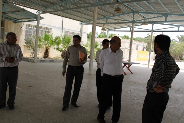 نشست صمیمی رئیس مجمع خیرین مدرسه ساز و آموزش عالی هرمزگان به اتفاق نماینده اداره کل نوسازی با سرپرست پردیس شهید بهشتی هرمزگان و بازدید از قسمتهای مخلف پردیس .