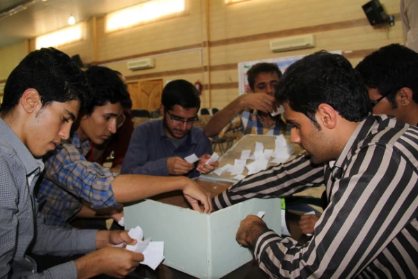 برگزاری انتخابات انجمنهای علمی و کانونهای مذهبی و شعر و ادب در پردیس شهید بهشتی هرمزگان