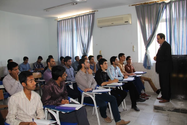برگزاری کارگاه آموزش مقاله نویسی ویژه دانشجو معلمان