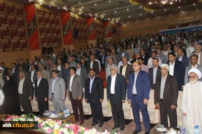 در هیجدهمین جشنواره شهید رجایی
همراه با کارکنان نمونه سایر ادارات و سازمانها ،تقدیر از دو نفر از کارمندان پردیس های استان هرمزگان