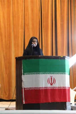 برگزاری شب شعر و گرامیداشت روز حافظ با همکاری معاونت پرورشی و مدیریت پردیس های استان در پردیس فاطمه الزهرا (س) هرمزگان 8