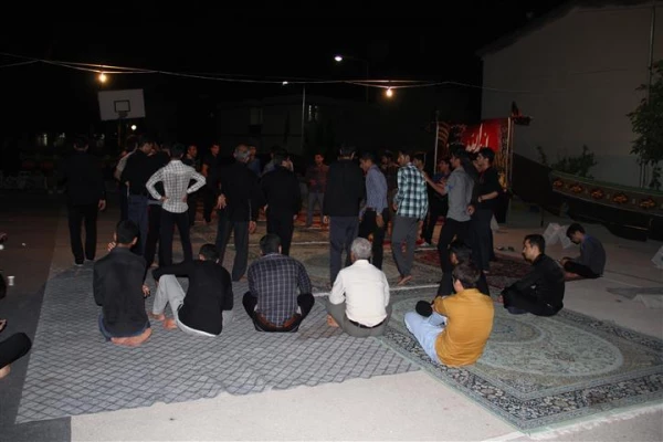 حضرت حجه الاسلام و المسلمین تقوی امام جمعه موقت بندرعباس و دبیر شورای نهاد نمایندگی ولی فقیه در دانشگاههای استان هرمزگان 

سخنران مراسم شب چهارم محرم هیئت سید الشهدا پردیس شهید بهشتی هرمزگان بودند 2