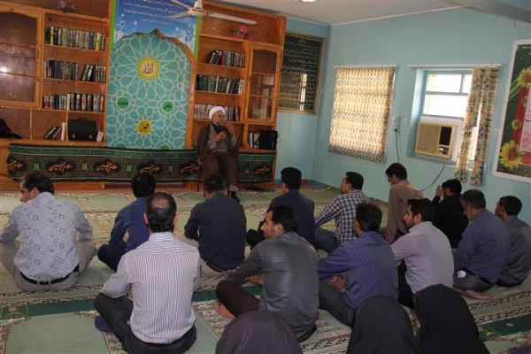 برگزاری مراسم عزاداری سالار شهیدان با حضور کارکنان پردیس های برادران و خواهران در پردیس فاطمه الزهرا (س) 3