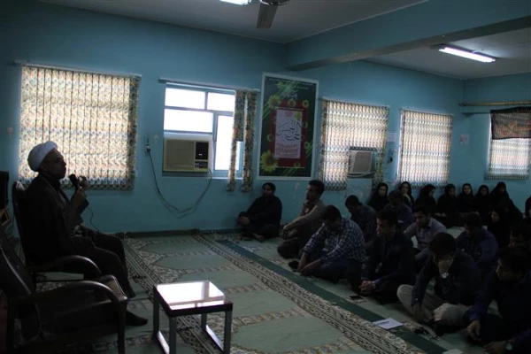 برگزاری مراسم عزاداری سالار شهیدان با حضور کارکنان پردیس های برادران و خواهران در پردیس فاطمه الزهرا (س) 6