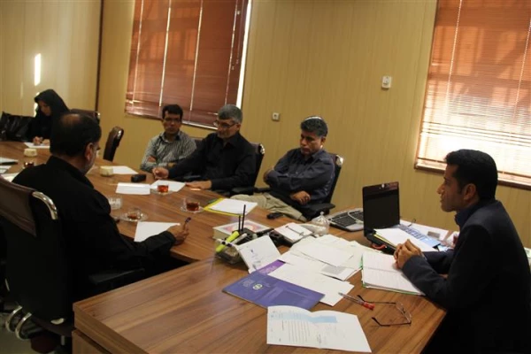 چهارشنبه 94/7/30 برگزار شد.

جلسه شورای آموزشی 7