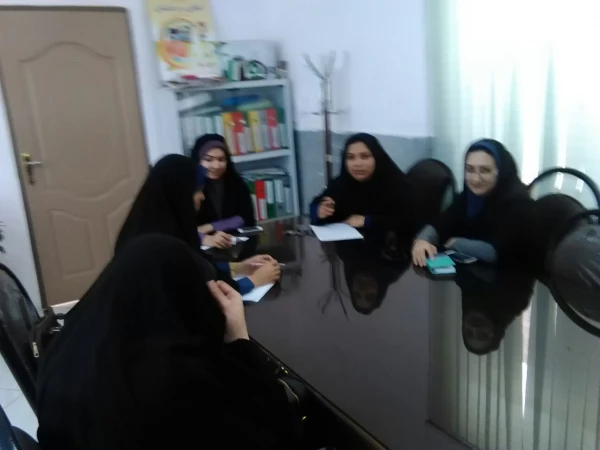 نشست هم اندیشی معاونین محترم ناحیه 2 و کارشناسان آموزشی و پژوهشی دانشگاه فرهنگیان 4