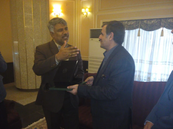 تقدیر سرپریت دانشگاه فرهنگیان از شهردار بندرعباس  10