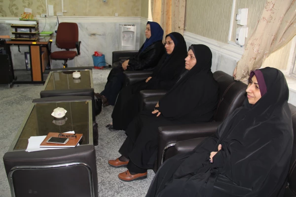 برگزاری جلسات زیر گروههای آموزشی پردیس های استانی هرمزگان سال تحصیلی 95-94 4