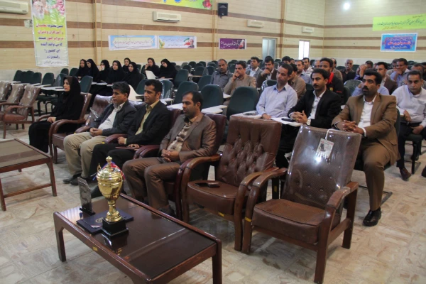 برگزاری مراسم قدر دانی از اعضای تیم قهرمان فوتسال پردیس های دانشگاه فرهنگیان کشور 4