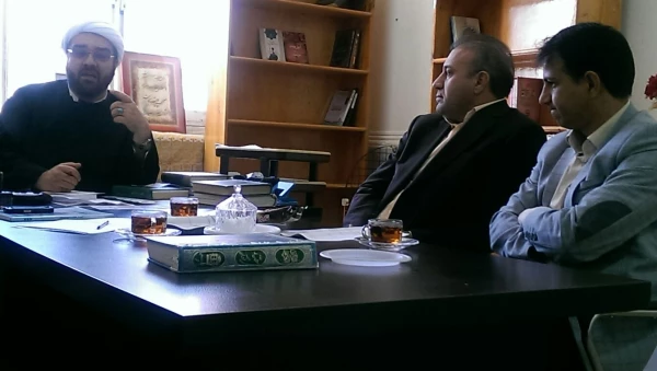 برگزاری جلسه هم اندیشی اعضای گروه آموزشی معارف پردیس های استانی و نماینده دفتر نهاد مقام معظم رهبری 3