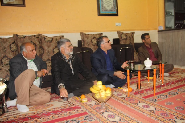 با حضور مدیر کل امور ایثارگران و مشاور امور ایثارگران ریاست دانشگاه فرهنگیان و سرپرست دانشگاه فرهنگیان هرمزگان انجام شد .

دیدار با خانواده دانشجو معلم شهید ابراهیم تنیده و خانواده شهید همت الله شمسایی پدر مدرس پردیس های استان 15