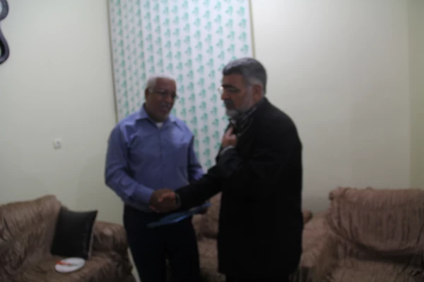 با حضور مدیر کل امور ایثارگران و مشاور امور ایثارگران ریاست دانشگاه فرهنگیان و سرپرست دانشگاه فرهنگیان هرمزگان انجام شد .

دیدار با خانواده دانشجو معلم شهید ابراهیم تنیده و خانواده شهید همت الله شمسایی پدر مدرس پردیس های استان 7