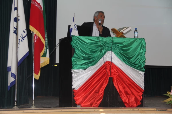 در پردیس شهید بهشتی دانشگاه فرهنگیان هرمزگان برگزار شد

دومین سمینار روان شناسی مثبت نگر ایران 7