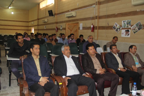 در پردیس شهید بهشتی دانشگاه فرهنگیان هرمزگان برگزار شد

دومین سمینار روان شناسی مثبت نگر ایران 4