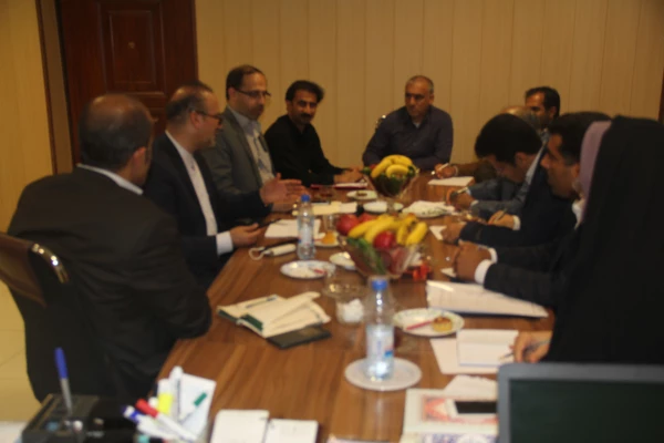 نشست صمیمی مدیر کل منابع انسانی و معاون اداره کل مالی و معاون اداره کل خدمات پیشتیبان دانشگاه فرهنگیان با کارکنان پردیس های استان هرمزگان 16