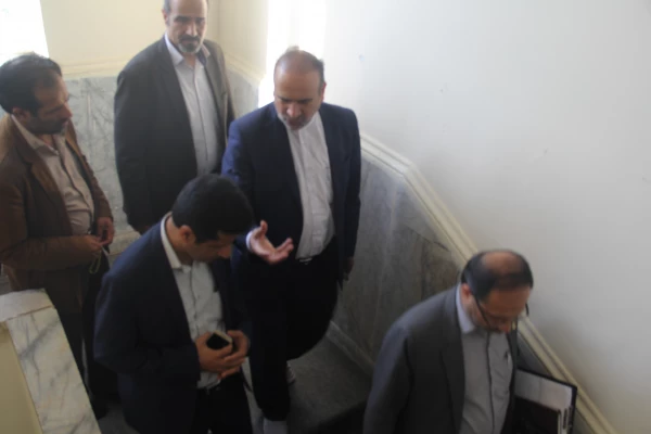 نشست صمیمی مدیر کل منابع انسانی و معاون اداره کل مالی و معاون اداره کل خدمات پیشتیبان دانشگاه فرهنگیان با کارکنان پردیس های استان هرمزگان 21