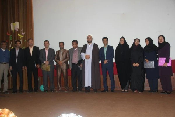 برگزاری مراسم با شکوه روز معلم و تقدیر از اساتید برگزیده دانشگاه فرهنگیان هرمزگان با حضور هاشمی تختی منتخب اول بندرعباس در مجلس شورای اسلامی و دریانورد ریاست سازمان مدیریت و برنامه ریزی استان هرمزگان 2