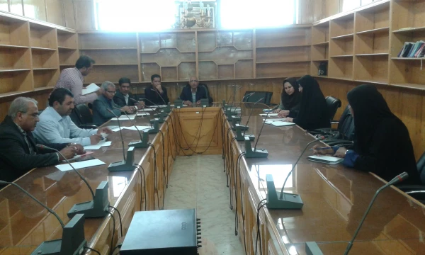 با حضور مسئولین دانشگاه فرهنگیان و معاونین اداره کل آموزش و پرورش استان هرمزگان برگزار شد . 3