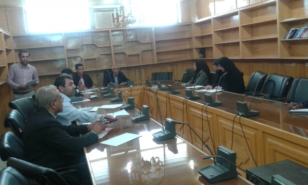 با حضور مسئولین دانشگاه فرهنگیان و معاونین اداره کل آموزش و پرورش استان هرمزگان برگزار شد . 4