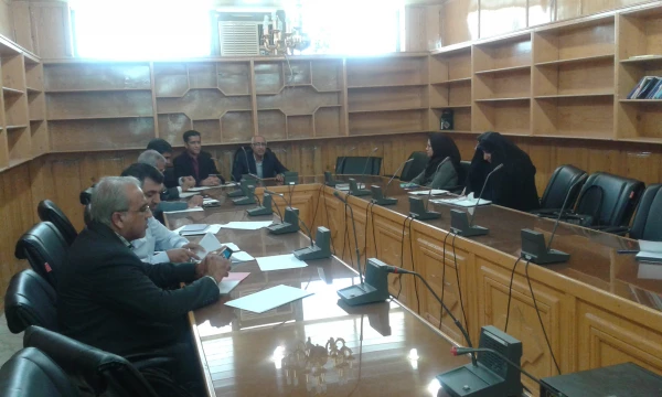 با حضور مسئولین دانشگاه فرهنگیان و معاونین اداره کل آموزش و پرورش استان هرمزگان برگزار شد . 5