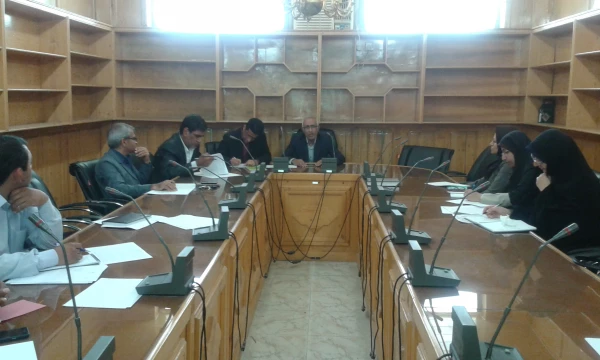 با حضور مسئولین دانشگاه فرهنگیان و معاونین اداره کل آموزش و پرورش استان هرمزگان برگزار شد . 8