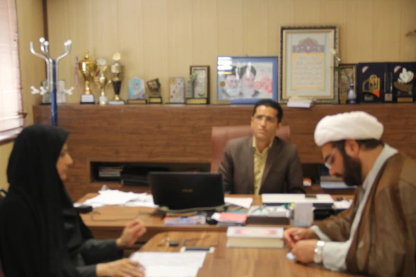 روز دوشنبه برگزار شد :

شورای فرهنگی پردیسهای استان هرمزگان 5