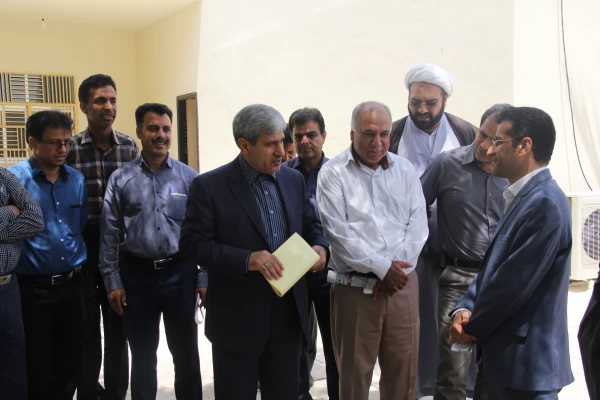 نشست مشترک شورای مدیریت استانی و پردیس های استان هرمزگان با حضور آقای هاشمی تحتی نماینده بندرعباس در مجلس شورای اسلامی و رئیس مجمع نمایندگان استان هرمزگان 3