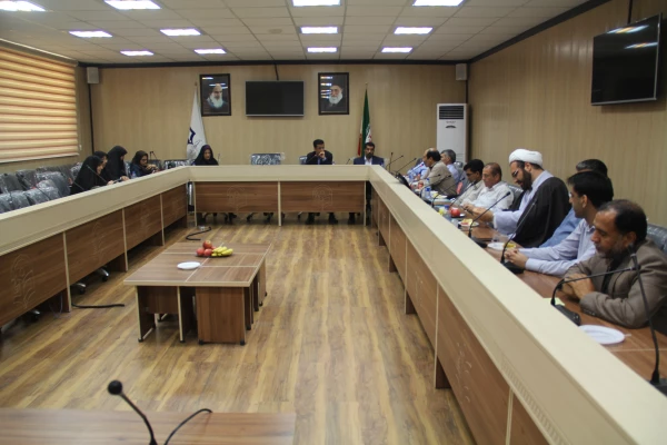 جلسه ی اعضای هیات علمی و مدرسان دانشگاه 9