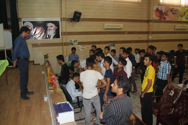 با حضور مسئولین استانی و پردیس شهید بهشتی هرمزگان برگزار شد.

انتخابات پرشور شورای صنفی – رفاهی دانشجویان پردیس شهید بهشتی 4