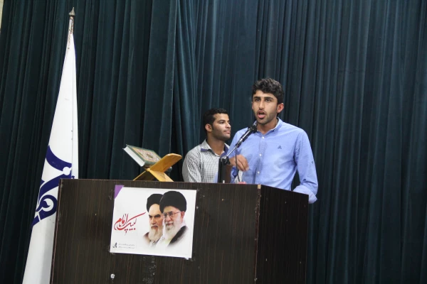 با حضور مسئولین استانی و پردیس شهید بهشتی هرمزگان برگزار شد.

انتخابات پرشور شورای صنفی – رفاهی دانشجویان پردیس شهید بهشتی 8