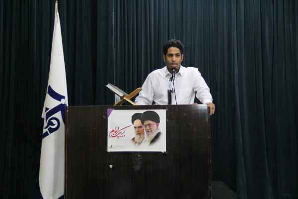 با حضور مسئولین استانی و پردیس شهید بهشتی هرمزگان برگزار شد.

انتخابات پرشور شورای صنفی – رفاهی دانشجویان پردیس شهید بهشتی 9