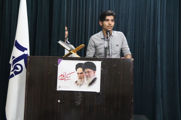 با حضور مسئولین استانی و پردیس شهید بهشتی هرمزگان برگزار شد.

انتخابات پرشور شورای صنفی – رفاهی دانشجویان پردیس شهید بهشتی 10