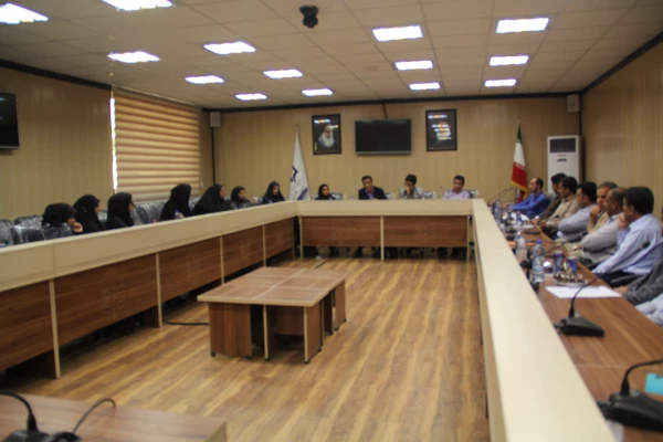 مدیر کل مشاوره دانشگاه فرهنگیان :

در یک سال گذشته میزان مراکز مشاوره پردیس های دانشگاه فرهنگیان از 4 مرکز به 60 مرکز افزایش یافته است . 2