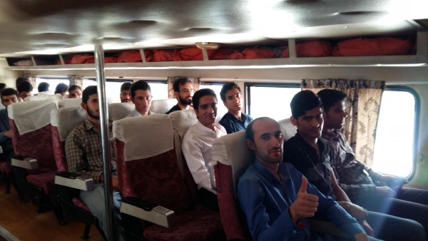 در روز ملی مبارزه با استکبار جهانی 

شرکت 60 دانشجو معلم در اردوی راهیان نور دریایی 2