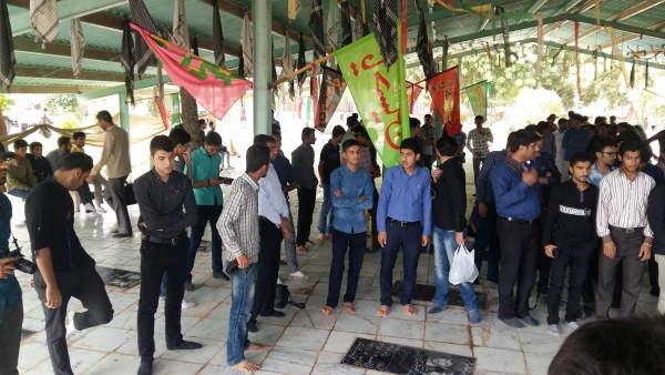 در روز ملی مبارزه با استکبار جهانی 

شرکت 60 دانشجو معلم در اردوی راهیان نور دریایی 6