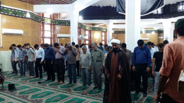 در روز ملی مبارزه با استکبار جهانی 

شرکت 60 دانشجو معلم در اردوی راهیان نور دریایی 8