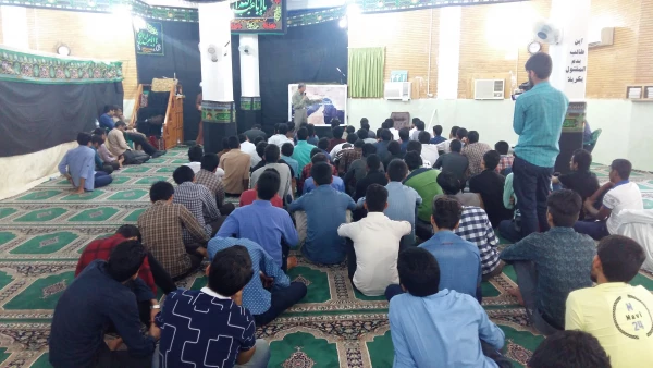 در روز ملی مبارزه با استکبار جهانی 

شرکت 60 دانشجو معلم در اردوی راهیان نور دریایی 11