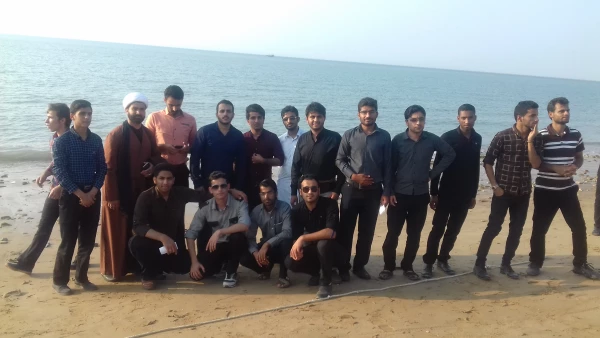 در روز ملی مبارزه با استکبار جهانی 

شرکت 60 دانشجو معلم در اردوی راهیان نور دریایی 16