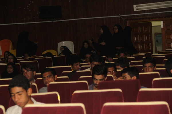 تبدیل سالن های اکران فیلمهای جشنواره رشد به کلاس آموزشی فارغ از کلیشه های رایج  5