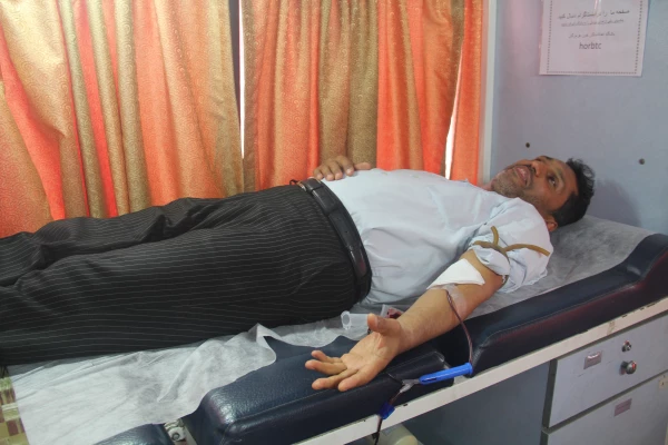 به همت کانون دانشجویی هلال احمر با هماهنگی سازمان انتقال خون انجام شد .

اهدای خون توسط دانشجویان و همکاران پردیس شهید بهشتی  هرمزگان 8