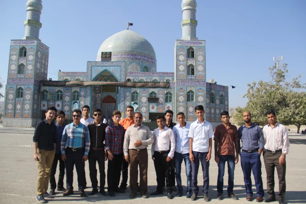 اردوی زیارتی دانشجومعلمان پردیس شهید بهشتی هرمزگان به شهرستان رودان 4