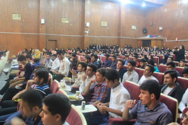 برگزاری مراسم با شکوه شانزدهم آذر روز دانشجو در دانشگاه فرهنگیان هرمزگان 7