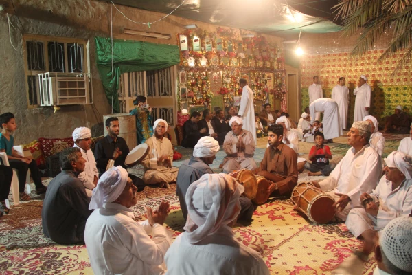 چهارمین اردوی هرمزگان گردی دانشجویان به مقصد شهر تاریخی کنگ 2