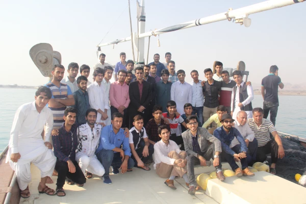 چهارمین اردوی هرمزگان گردی دانشجویان به مقصد شهر تاریخی کنگ 18