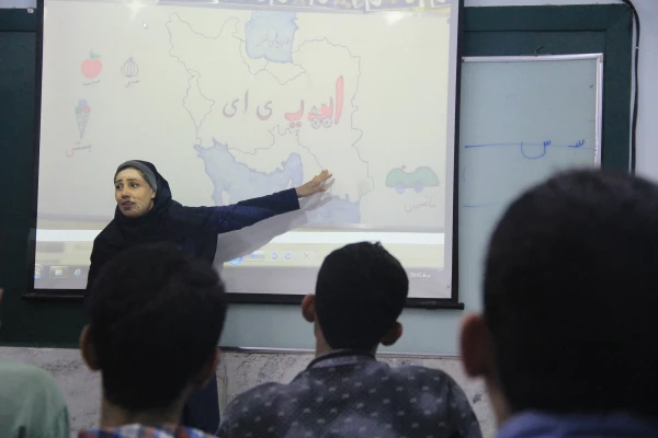 به مناسبت هفته پژوهش 

کارگاه روش تدریس خلاقانه ویژه دروس پایه اول ابتدایی 2