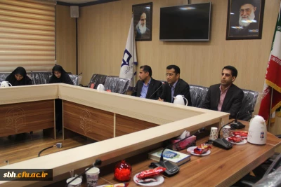 نشست توجیهی مدیران مدارس و اساتید راهنمای کارورزی با حضور مدیر استانی دانشگاه و معاون آموزش ابتدایی اداره کل آموزش و پرورش استان هرمزگان